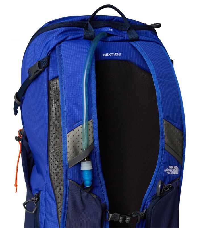 Compra online Mochila The North Face Trail Lite 24 TNF Blue en oferta al mejor precio