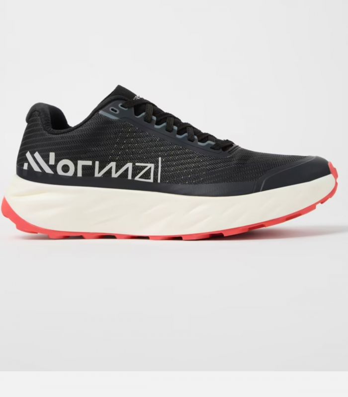 Compra online Zapatillas NNormal Kjerag 02 Hombre Black en oferta al mejor precio