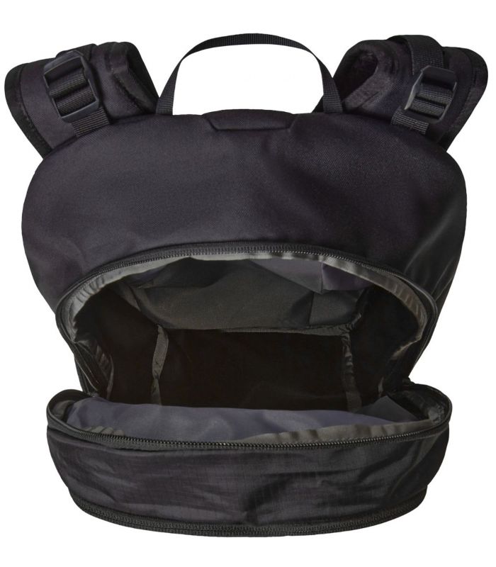 Compra online Mochila The North Face Basin de 24 litros TNF Black TNF B en oferta al mejor precio