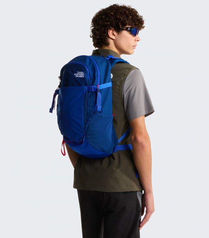 Compra online Mochila The North Face Basin de 24 litros Estate Blue TNF Blue en oferta al mejor precio