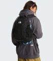 Compra online Minimochila The North Face Hot Shot TNF Black en oferta al mejor precio