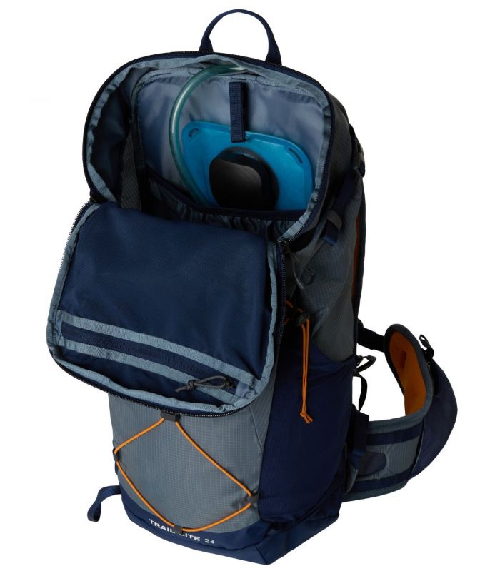 Compra online Mochila The North Face Trail Lite 24 Granite Grey en oferta al mejor precio