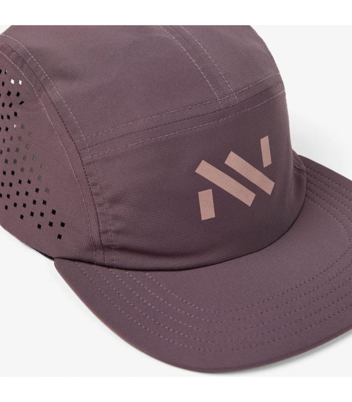 Compra online Gorra NNormal Race Purple en oferta al mejor precio