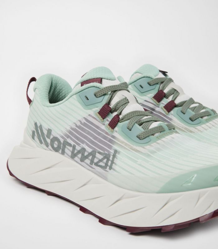 Compra online Zapatillas NNormal Cadí Mujer Green en oferta al mejor precio