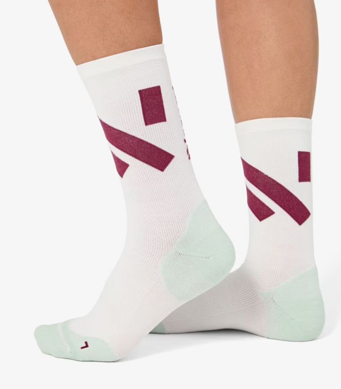 Compra online Calcetines NNormal Race Sock White Green en oferta al mejor precio