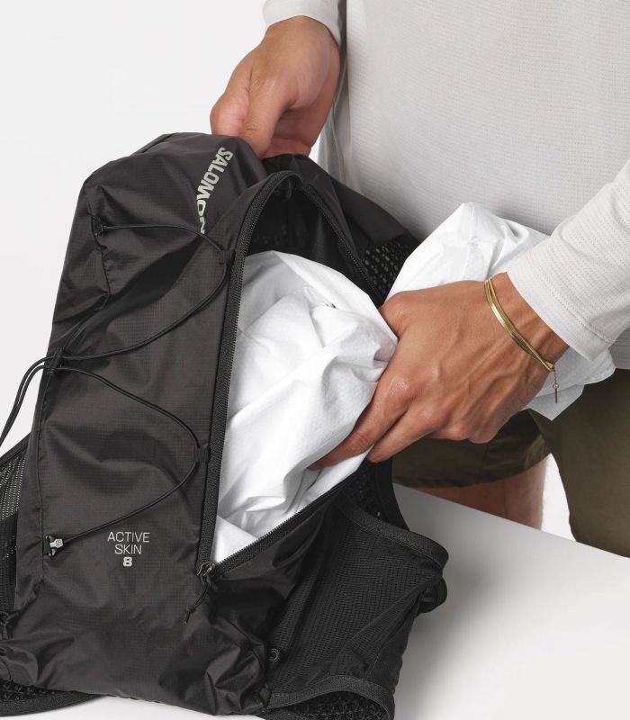 Compra online Mochila Salomon Active Skin 8 Set Black Metal en oferta al mejor precio