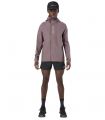 Compra online Chaqueta NNormal Trail Rain Hombre Purple en oferta al mejor precio