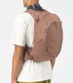 Compra online Mochila Salomon TrailBlazer 20 Mustang Black Cofee en oferta al mejor precio