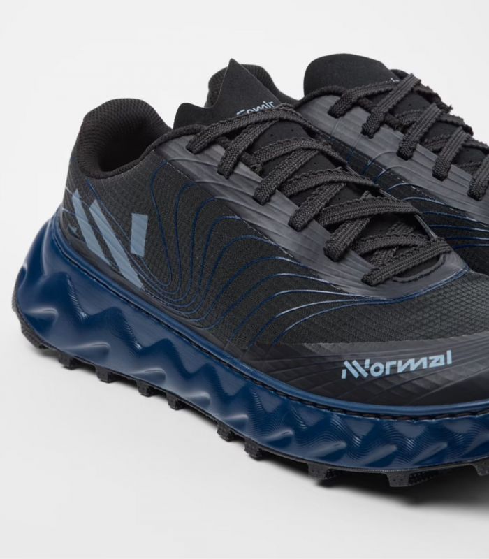 Compra online Zapatillas NNormal Tomir 2.0 Hombre Blue Black en oferta al mejor precio