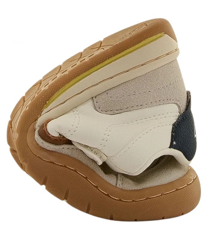 Compra online Zapatillas Mustang Free Niños Rise Blanco Rise Marino en oferta al mejor precio