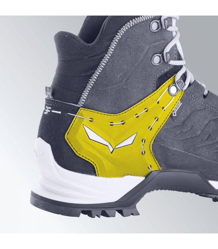 Compra online Botas Salewa MS Mtn Trainer Mid GoreTex Hombre Gris Rojo en oferta al mejor precio