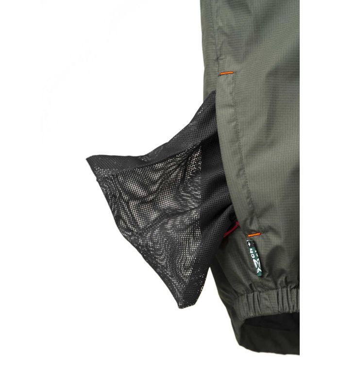 Compra online CHUBASQUERO MARATON 01 CH+ Chiruca en oferta al mejor precio