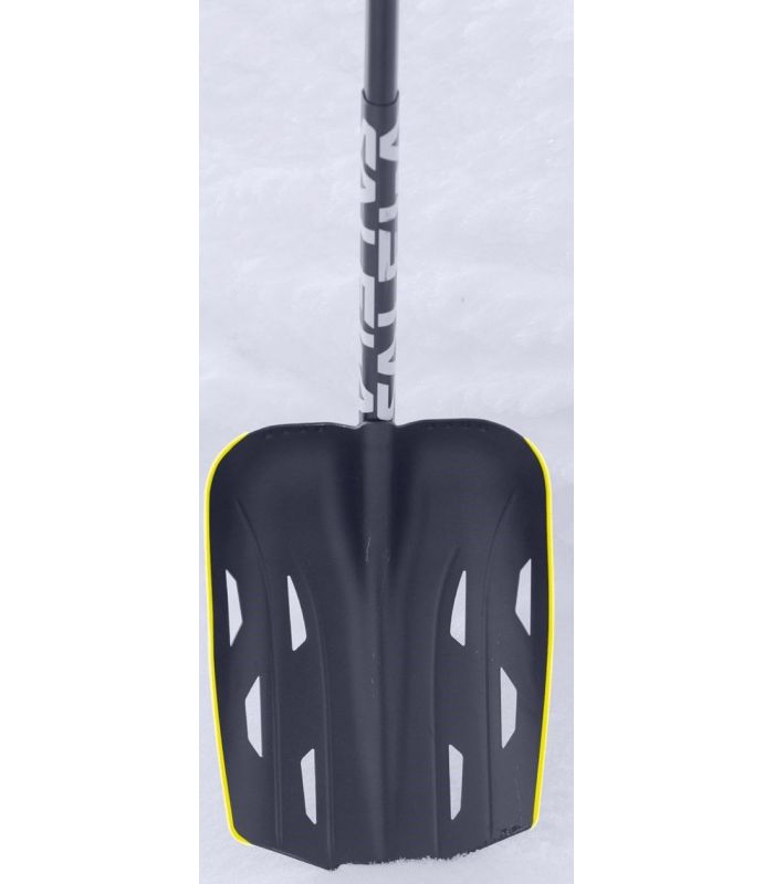 Compra online Pala Salewa Scratch SL Amarillo en oferta al mejor precio