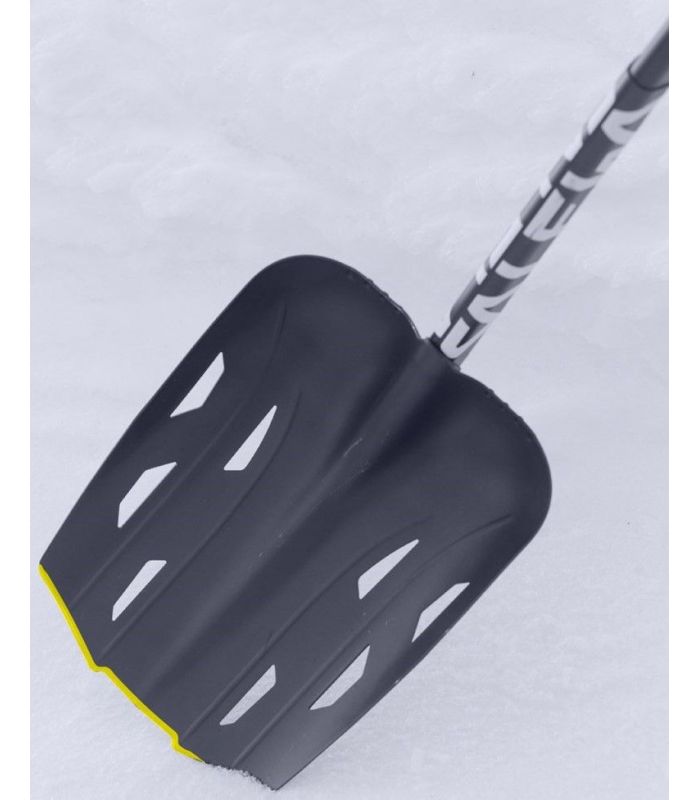 Compra online Pala Salewa Scratch SL Amarillo en oferta al mejor precio