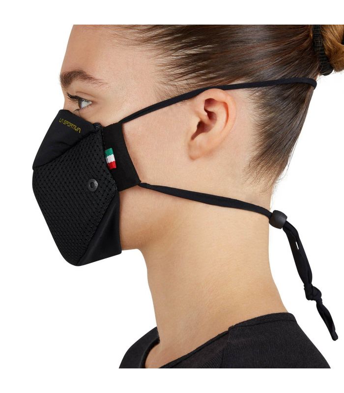 Compra online Mascarilla La Sportiva Stratos Mask Negro en oferta al mejor precio
