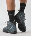 Compra online Botas Salomon X Ultra Pioneer Mid Gtx Hombre Ebony Stargazer en oferta al mejor precio