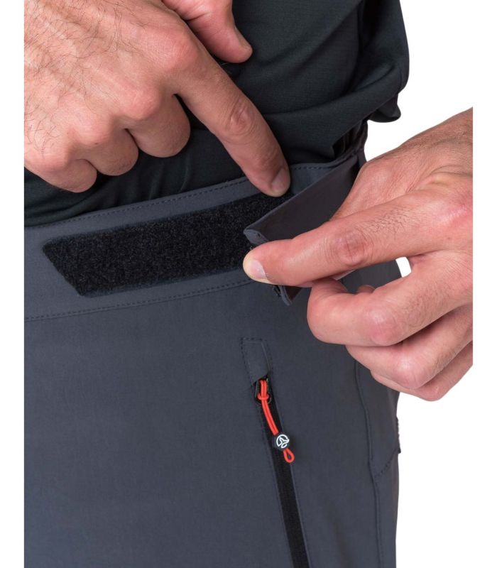 Compra online Bermudas Ternua Kultus Hombre Whales Grey en oferta al mejor precio